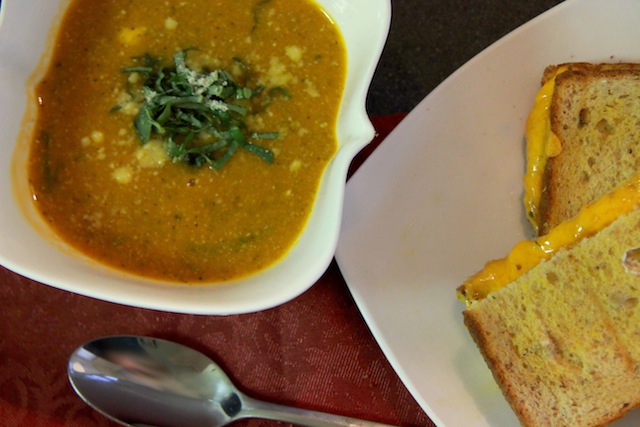 Creamy Roasted Tomato Bisque
