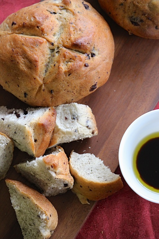 Rosemary and Kalamata Olive Artesian Bread